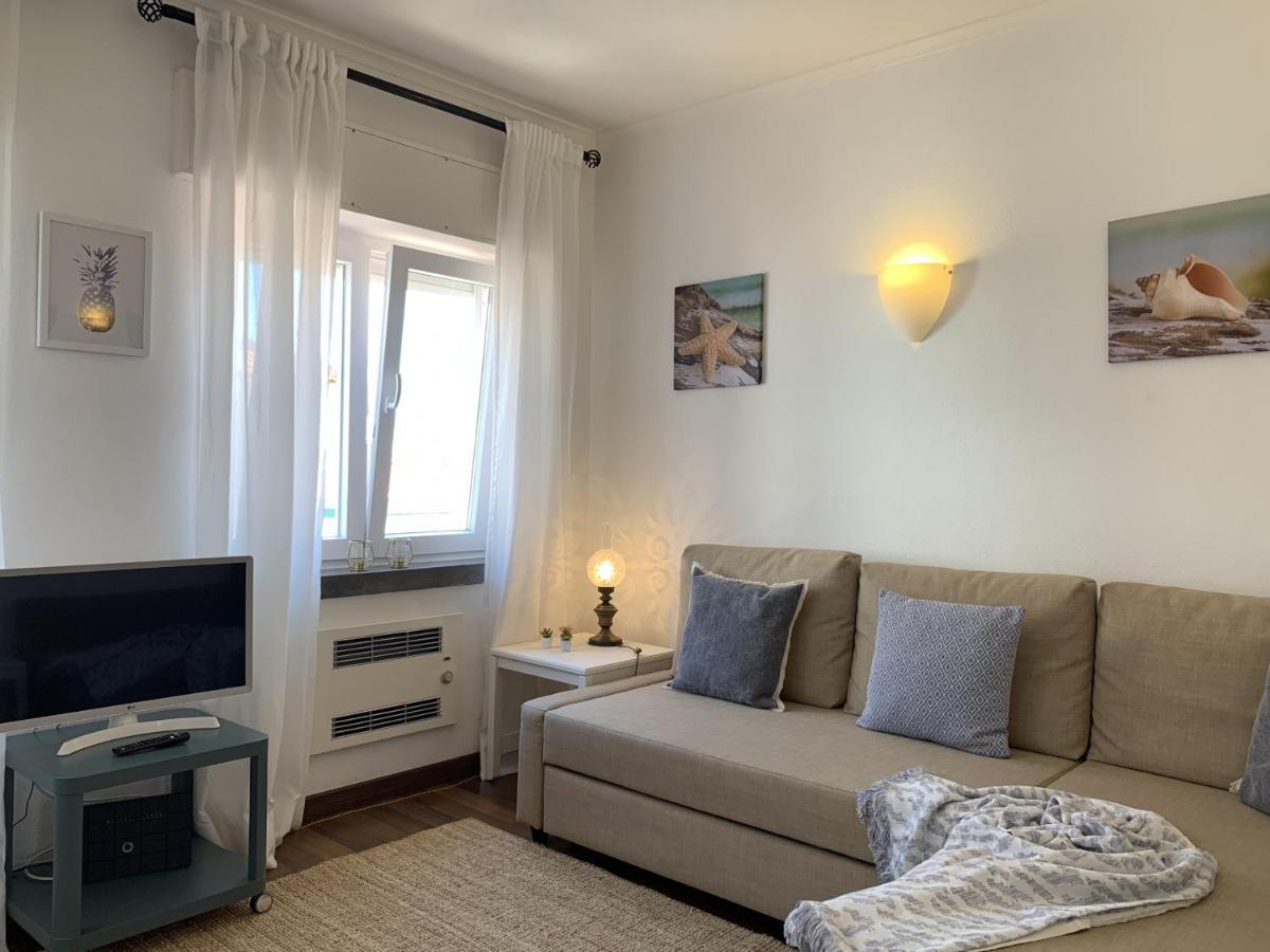 Relaxing Apartment In The Heart Of Cascaes Exterior foto